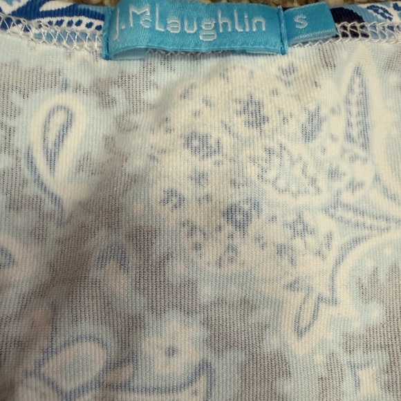 J. McLaughlin Navy and Cream Floral Long Sleeve Top - Picture 7 of 7